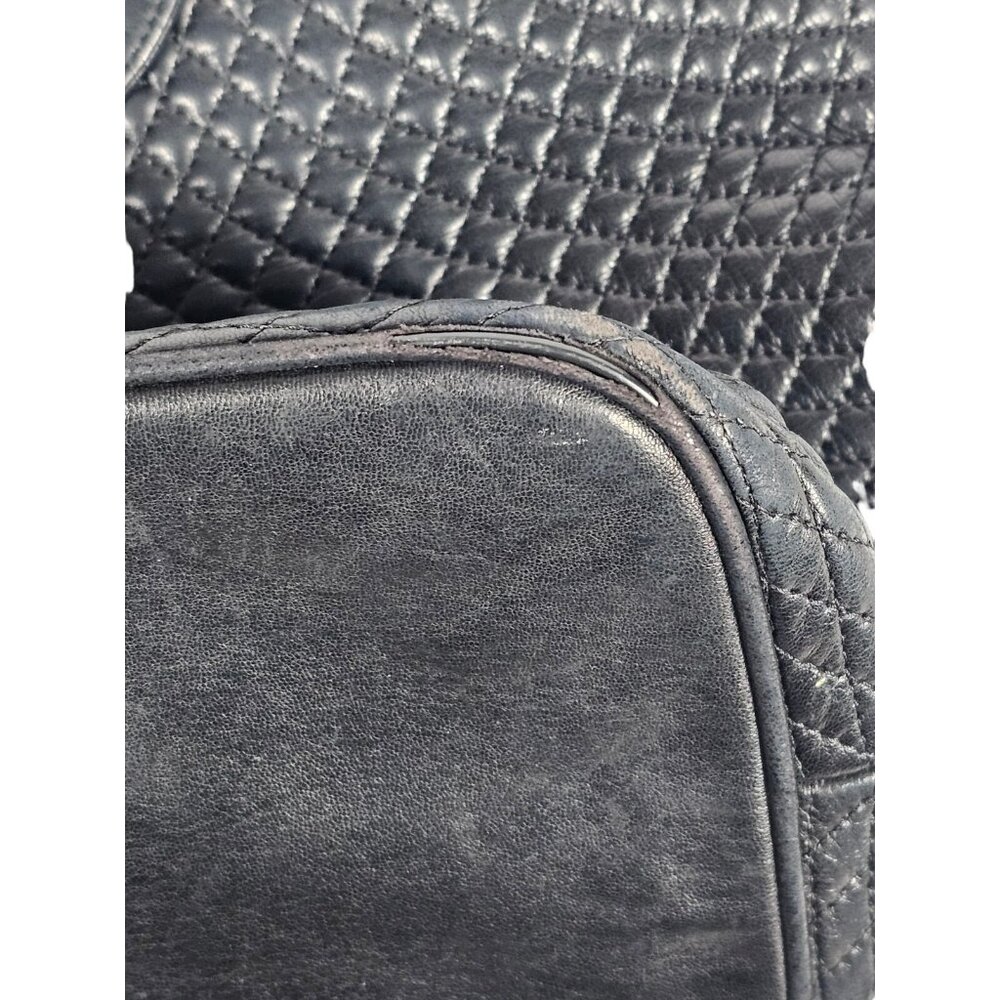 Bally Quilted Black Leather Shoulder Bag Chain Accents Leather Strap - Picture 2 of 13
